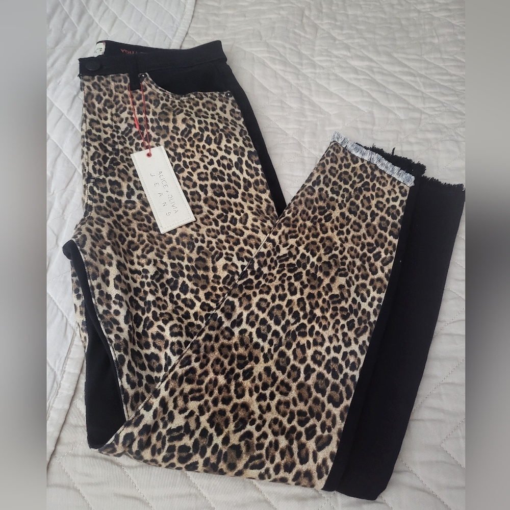 Alice + Olivia